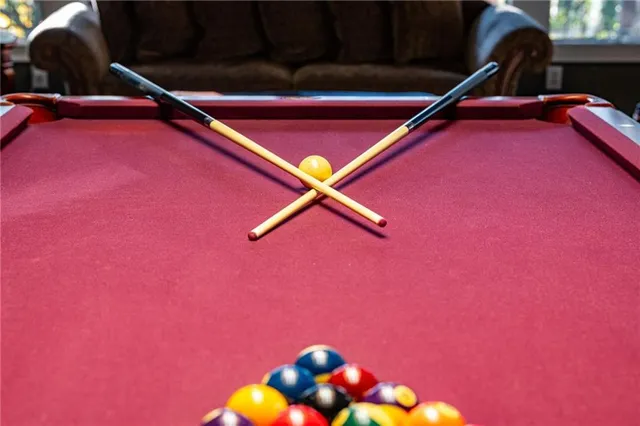 $699,000 | 801 Oakland Drive, Talking Rock, GA 30175