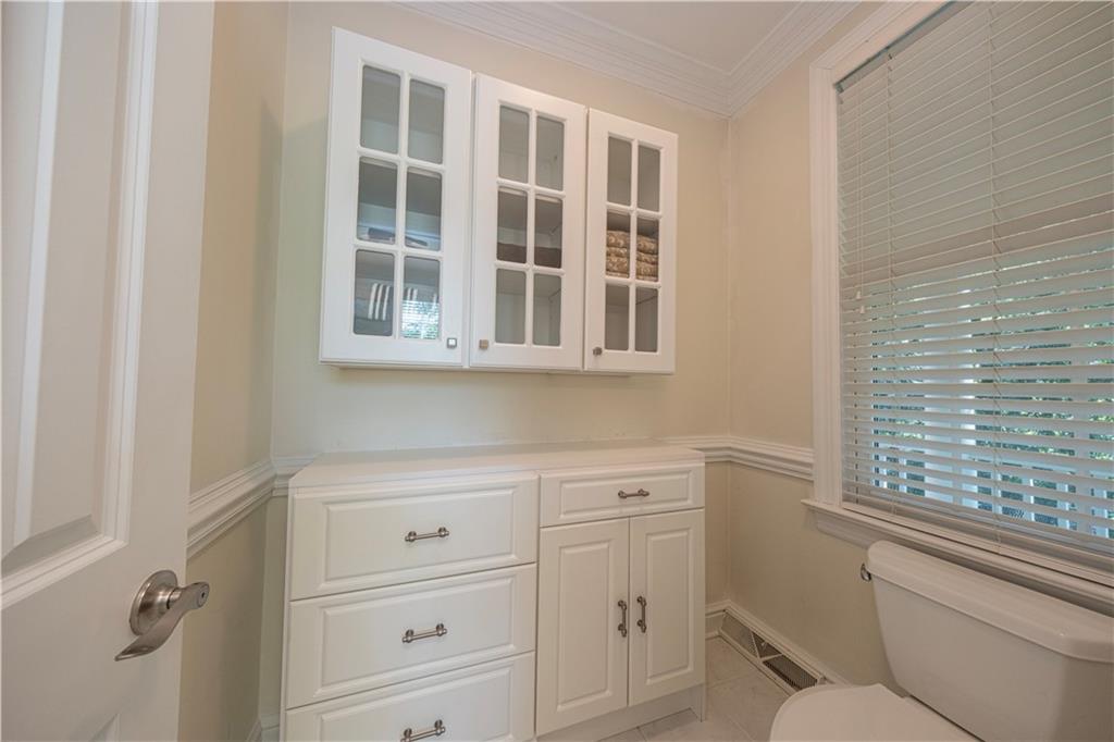 503 Sharon Road Coraopolis, PA 15108 - Photo 20 of 46