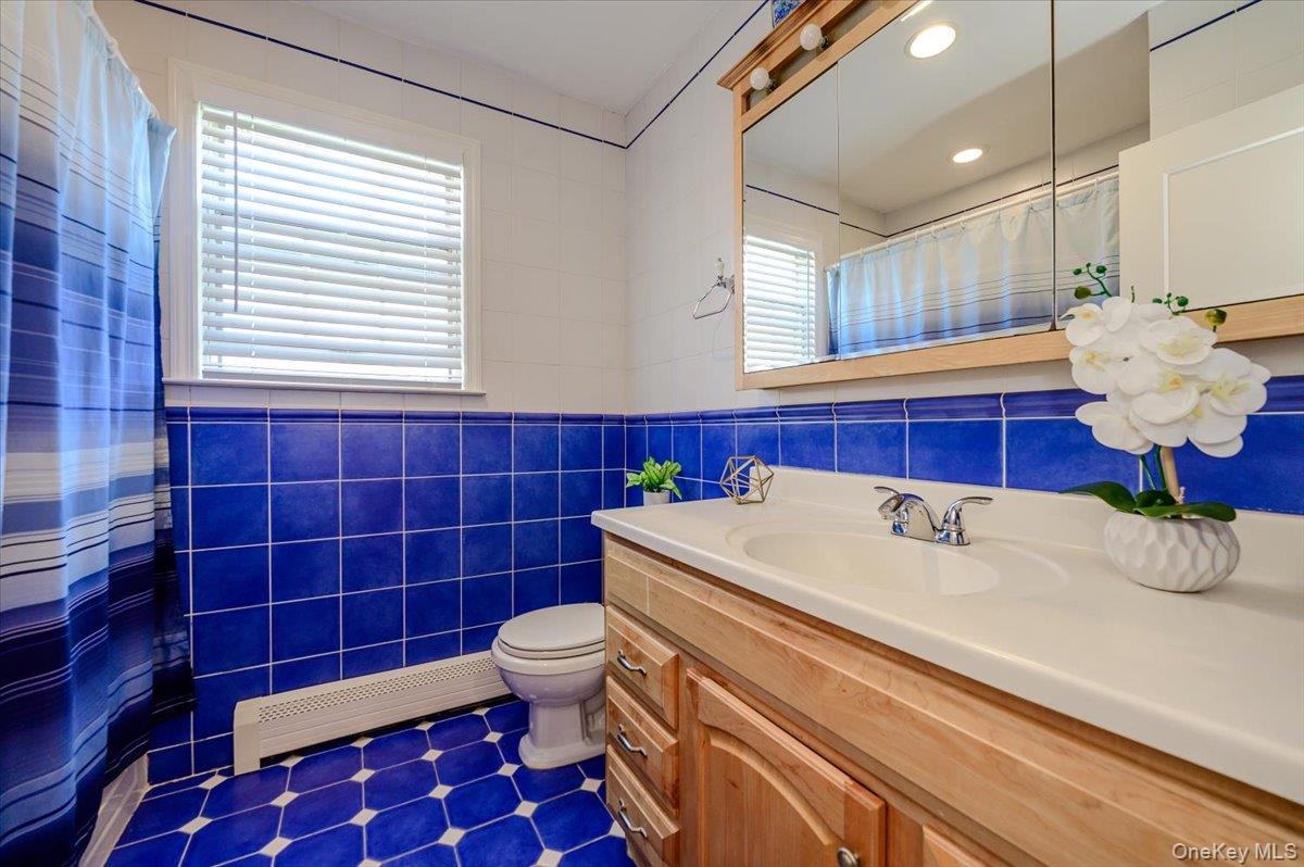 311 Blackheath Road Long Beach, NY 11561 - Photo 15 of 43