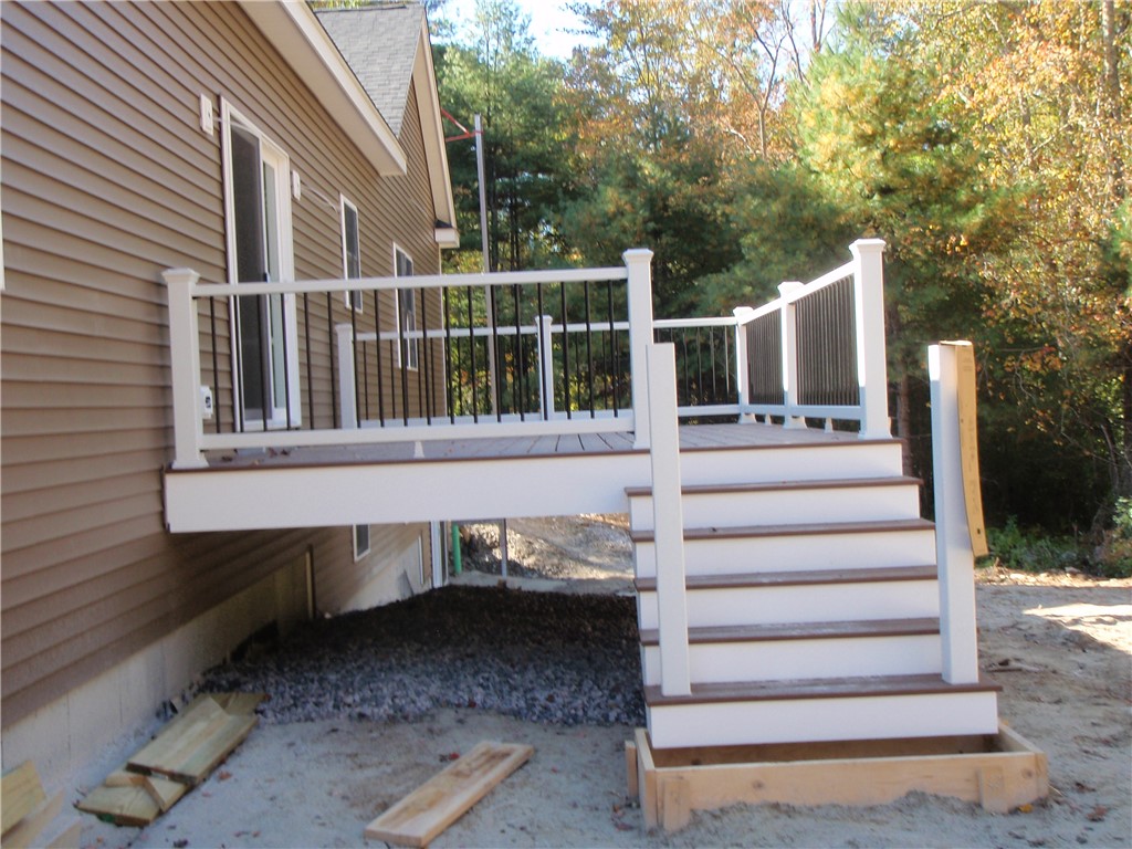 429 Burnt Hill Road Scituate, RI 02831 - Photo 4 of 10