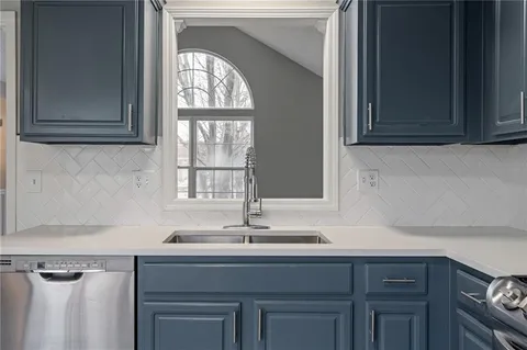 $315,000 | 3408 Northwest 84th Terrace, Kansas City, MO 64154