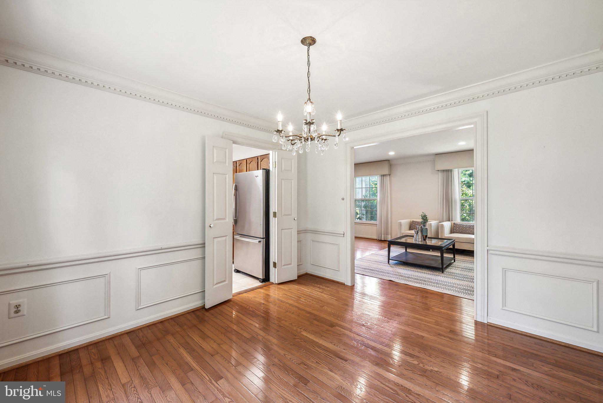 7801 Lowmoor Court Springfield, VA 22153 - Photo 13 of 41 Dining room