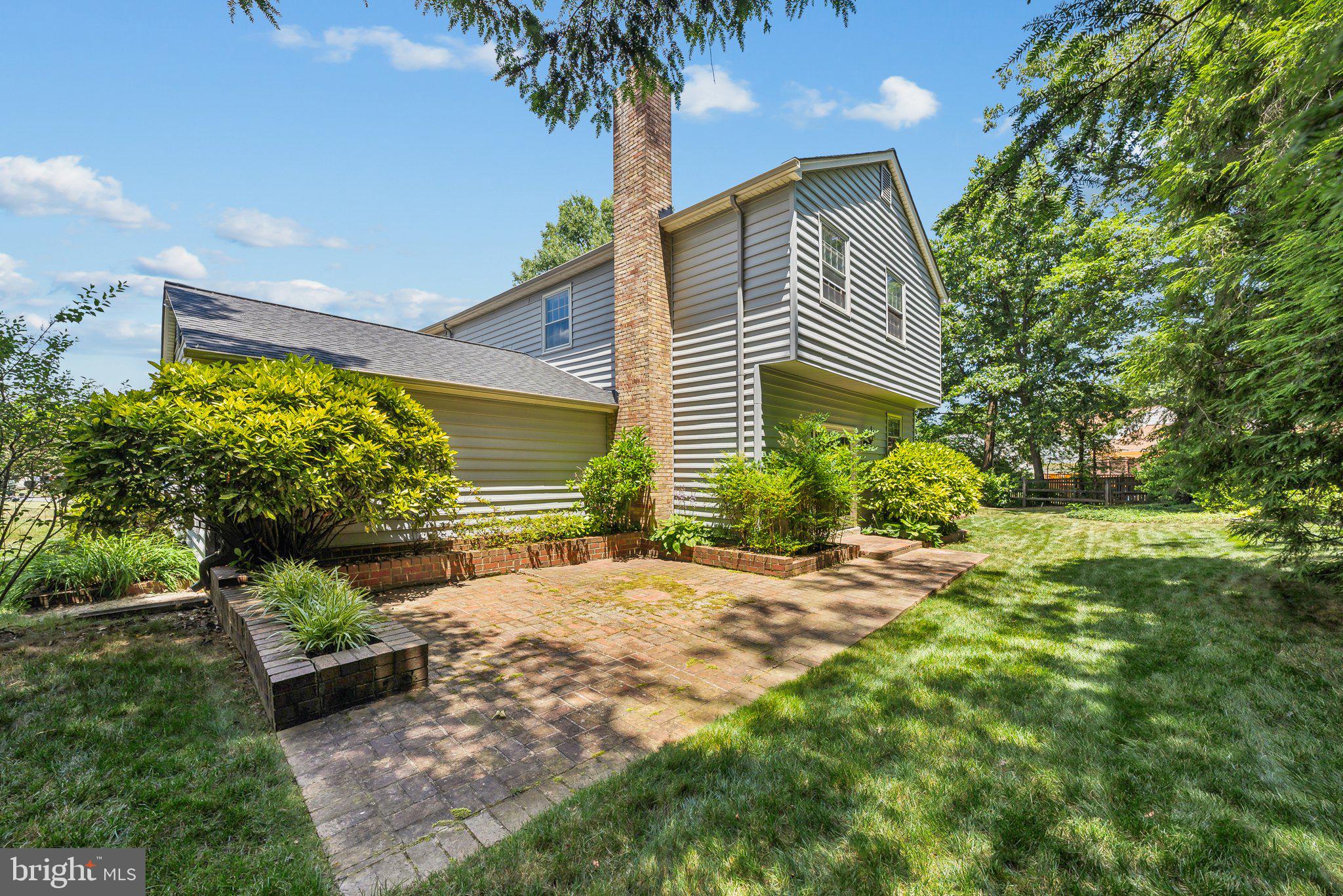 7801 Lowmoor Court Springfield, VA 22153 - Photo 19 of 41 Private patio