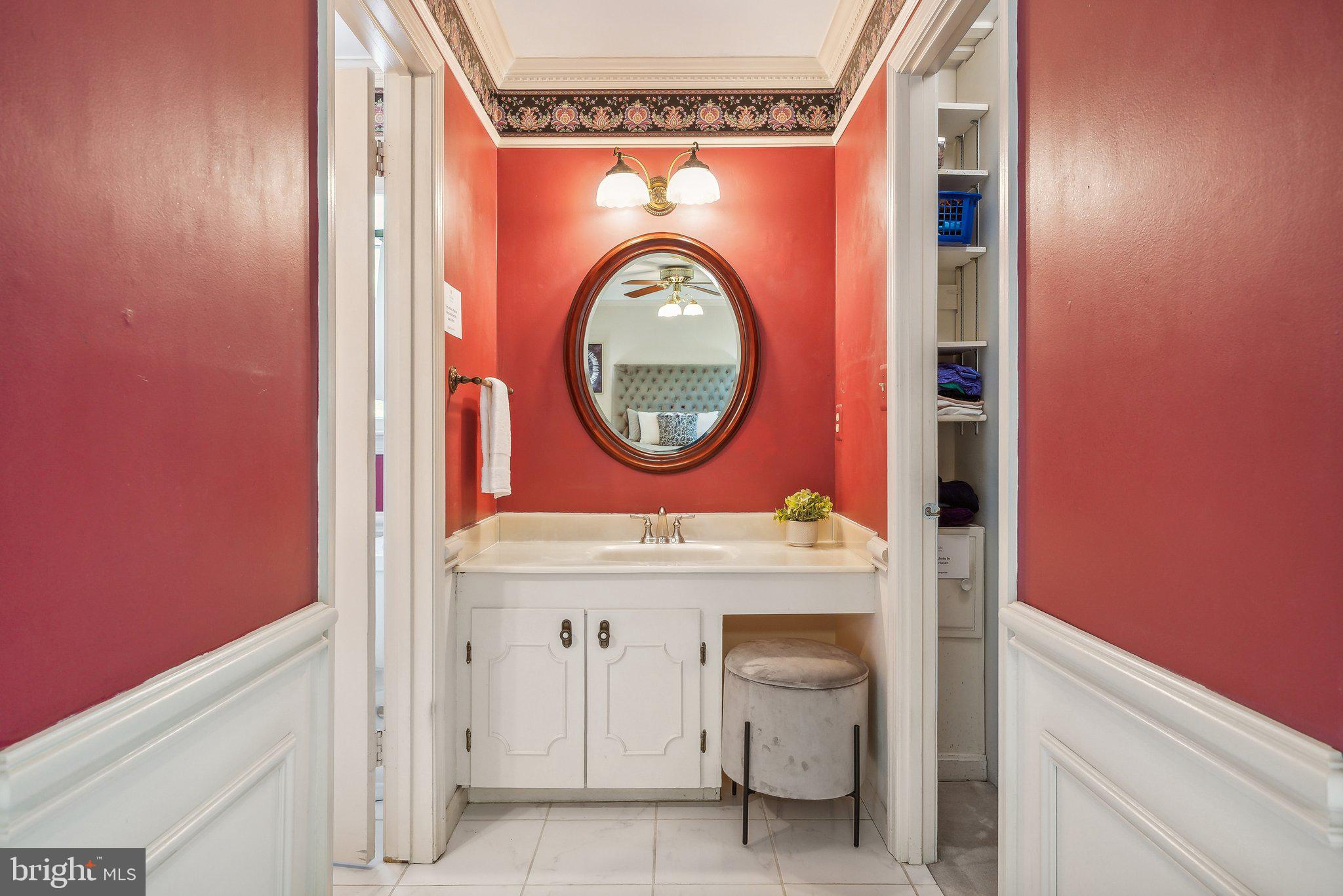 7801 Lowmoor Court Springfield, VA 22153 - Photo 27 of 41 Second vanity leads to walk in closet