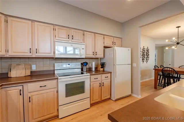 $369,000 | 95 Horizons Lane, Unit 954, Camdenton, MO 65020