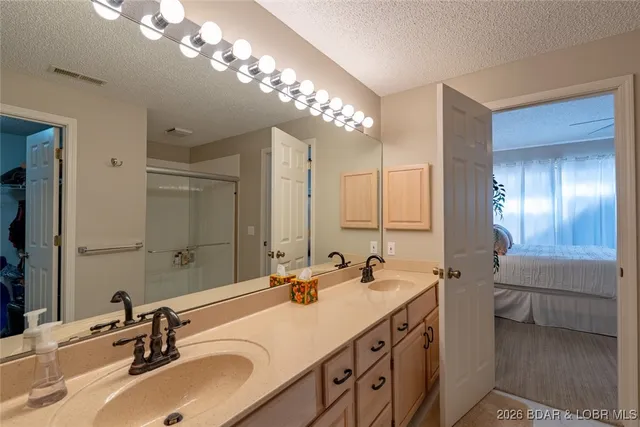 $369,000 | 95 Horizons Lane, Unit 954, Camdenton, MO 65020