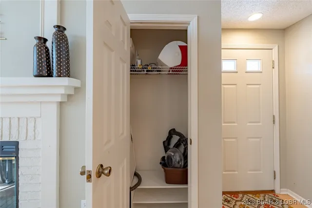 $369,000 | 95 Horizons Lane, Unit 954, Camdenton, MO 65020