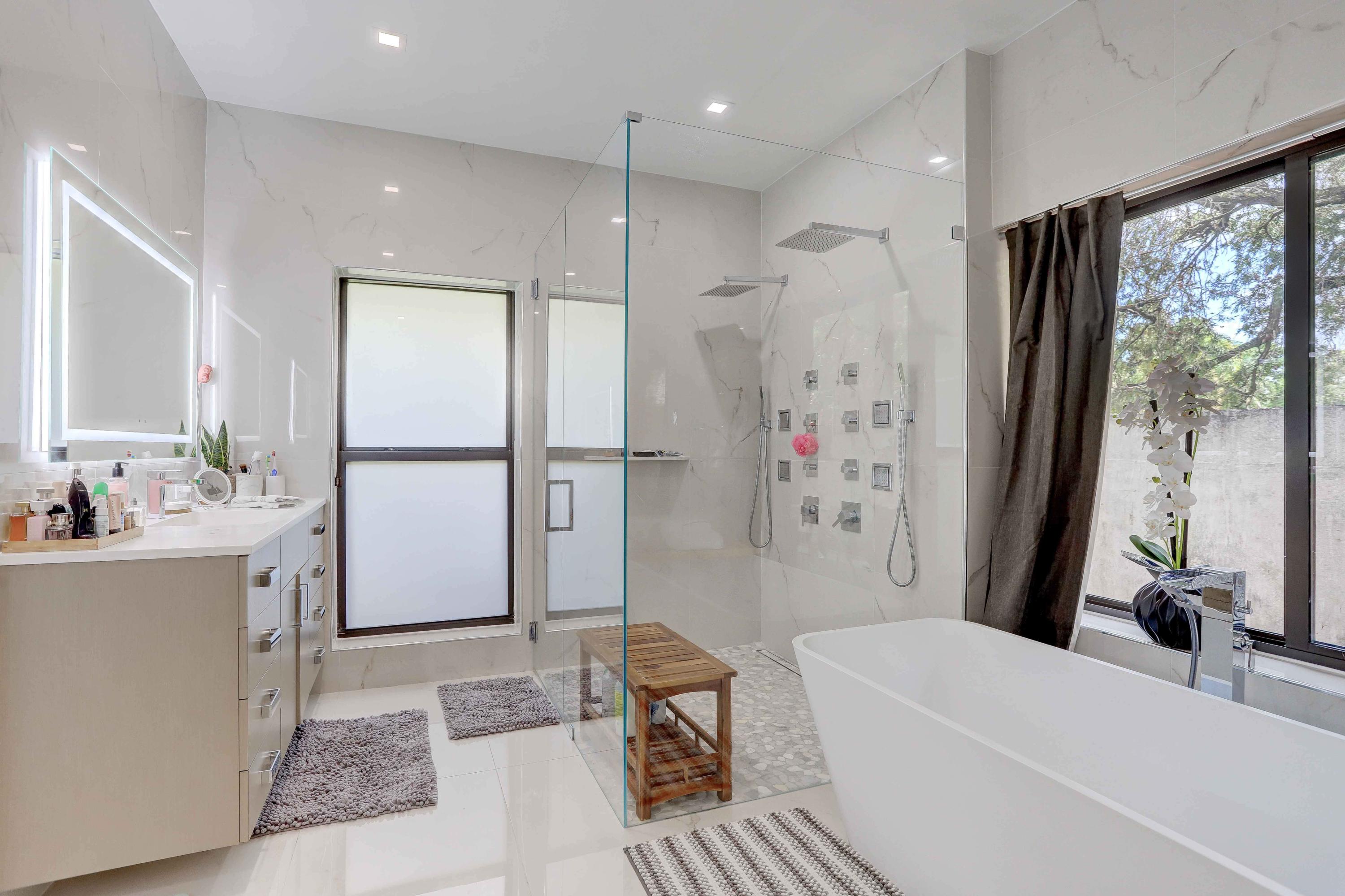 11415 Sundance Lane Boca Raton, FL 33428 - Photo 19 of 63 Master Bath