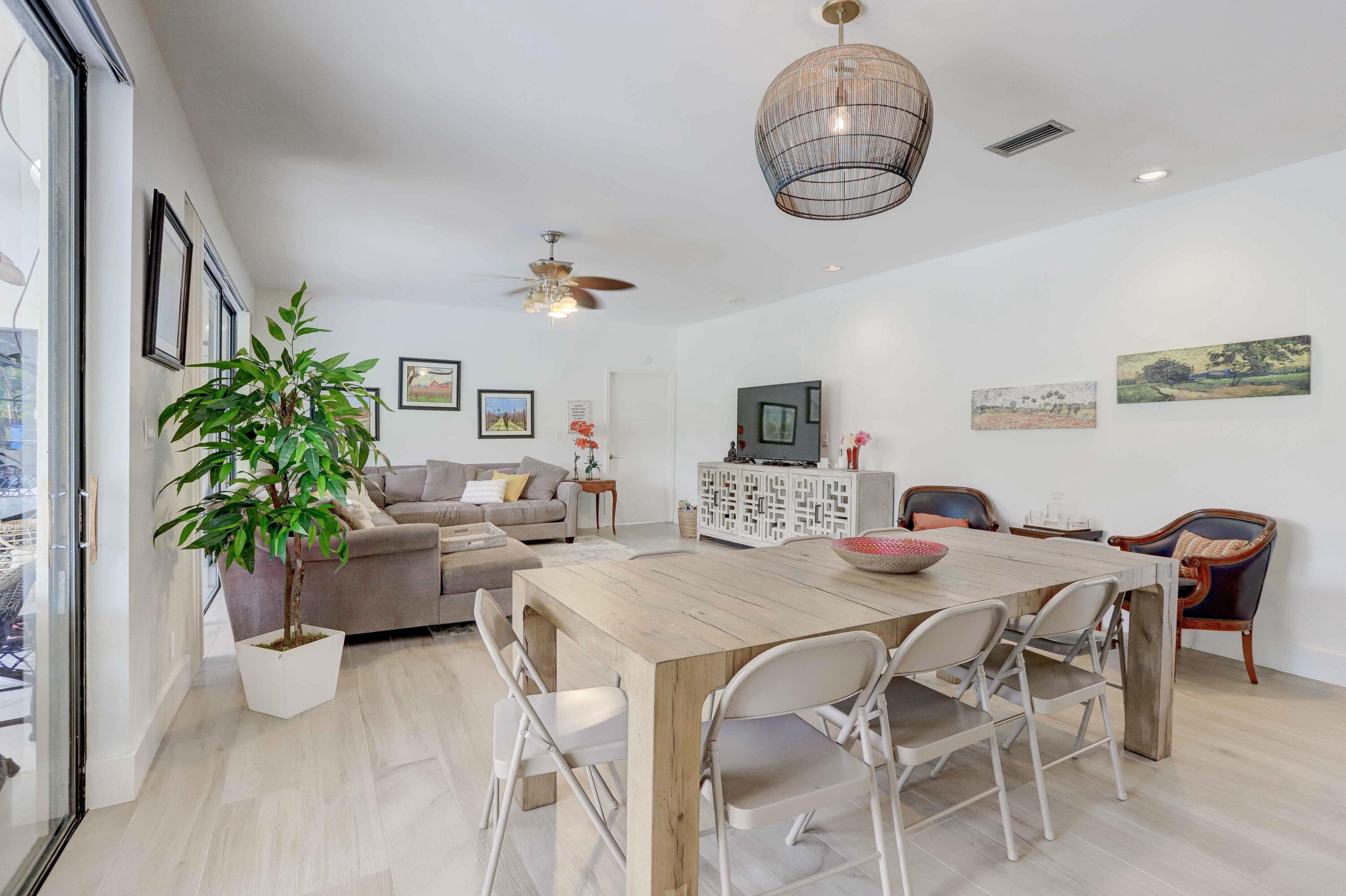11415 Sundance Lane Boca Raton, FL 33428 - Photo 22 of 63 Living Room