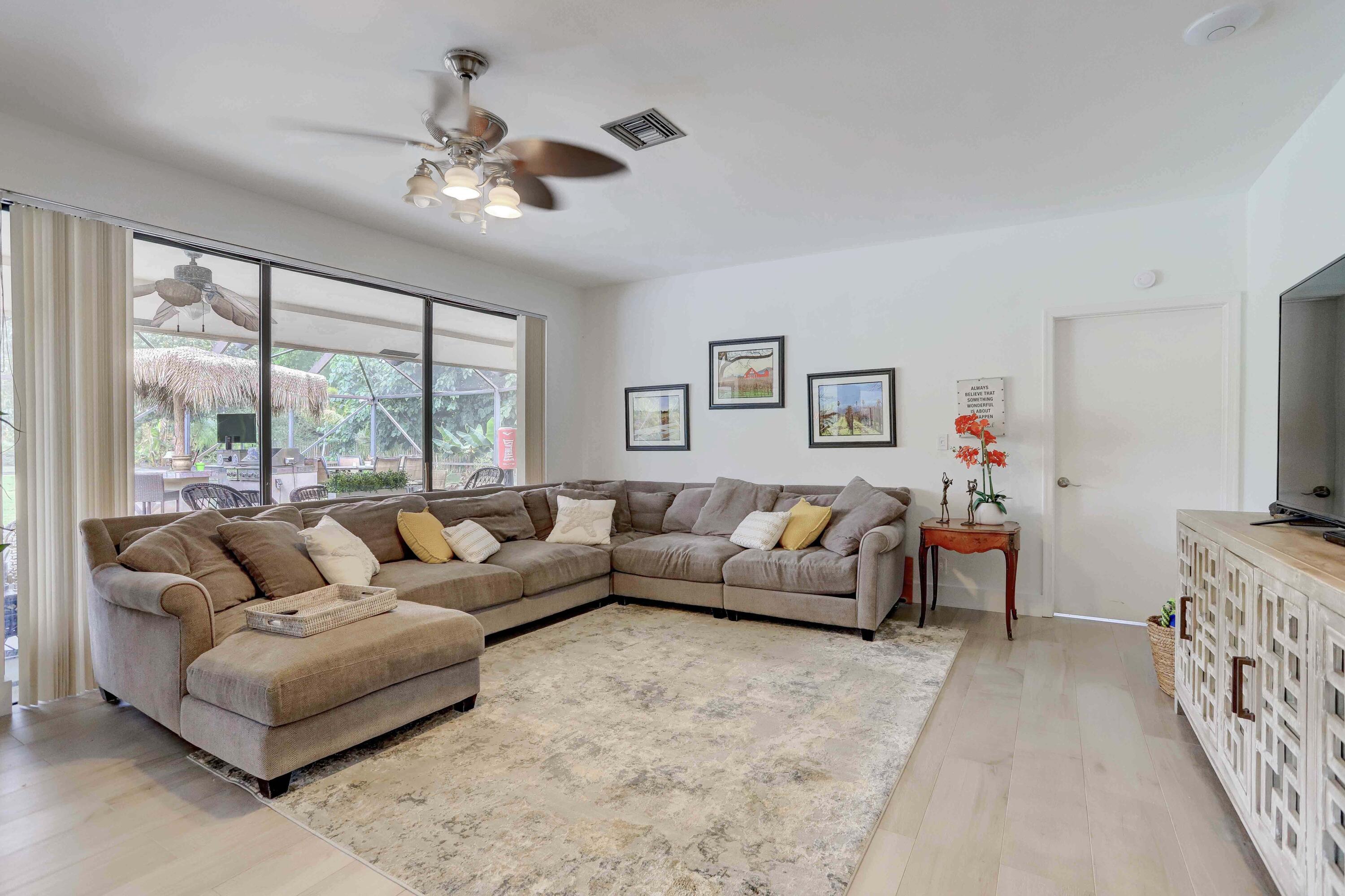 11415 Sundance Lane Boca Raton, FL 33428 - Photo 23 of 63 Living Room