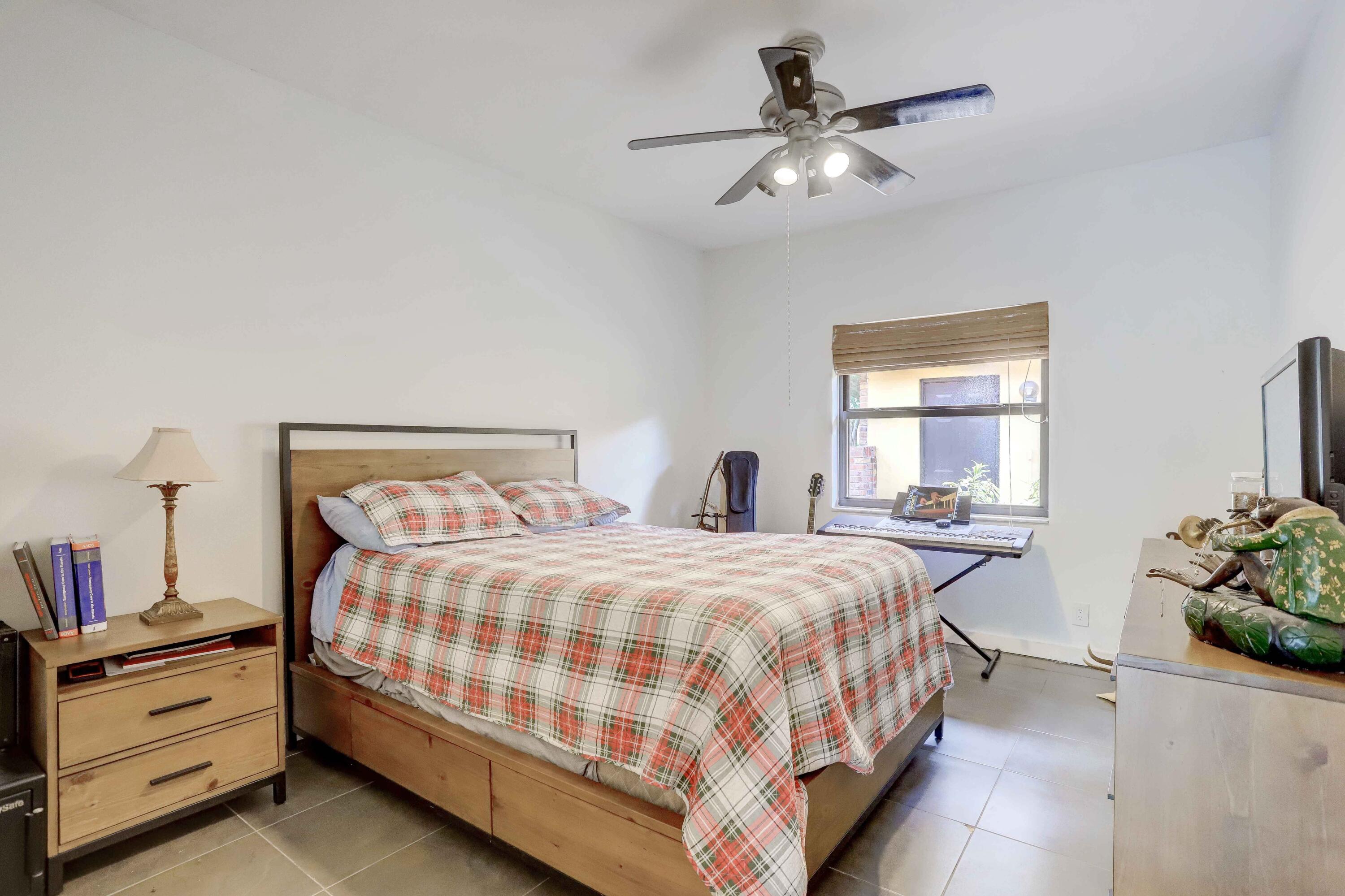 11415 Sundance Lane Boca Raton, FL 33428 - Photo 29 of 63 Bedroom 3