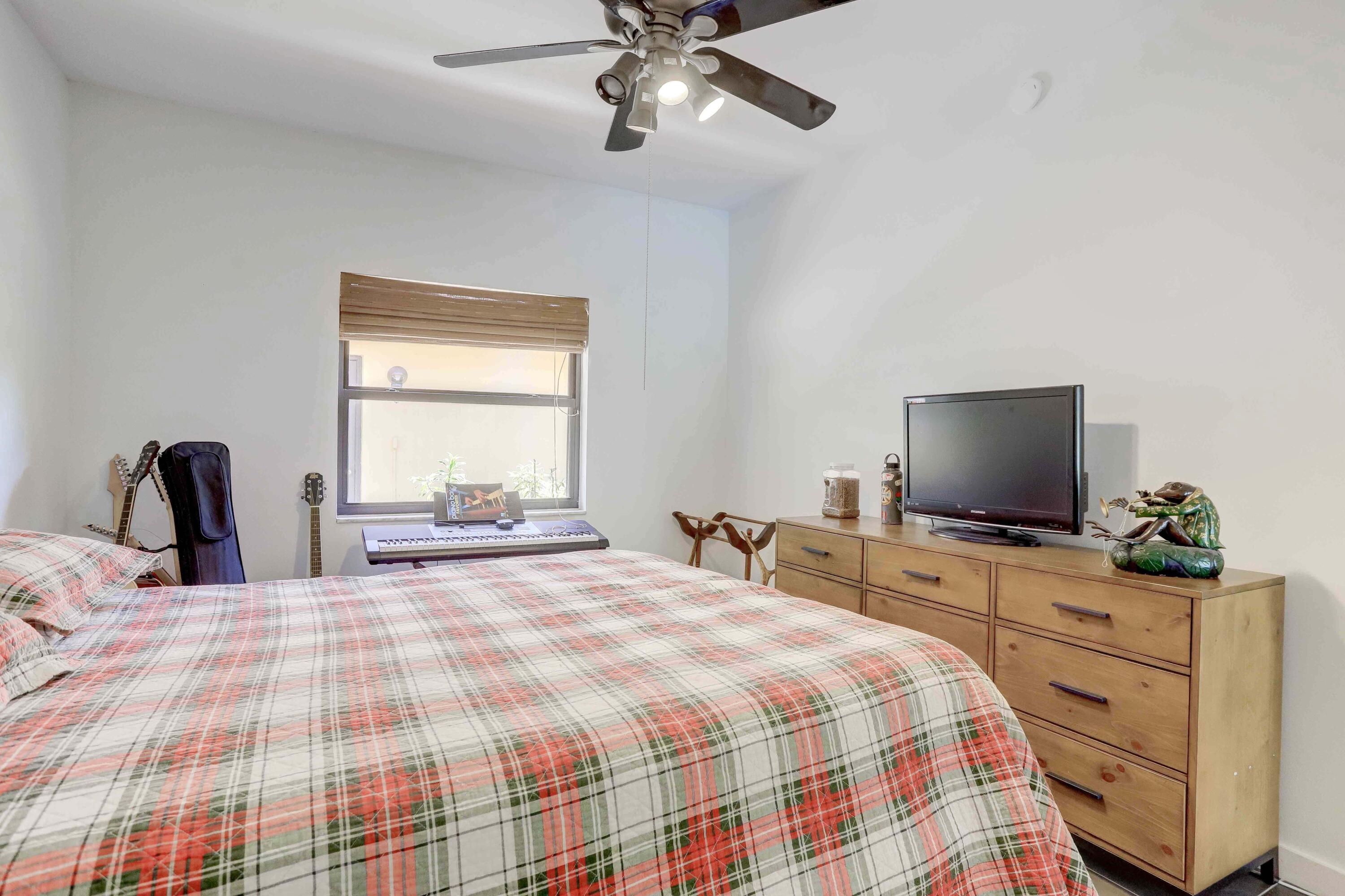 11415 Sundance Lane Boca Raton, FL 33428 - Photo 30 of 63 Bedroom 3