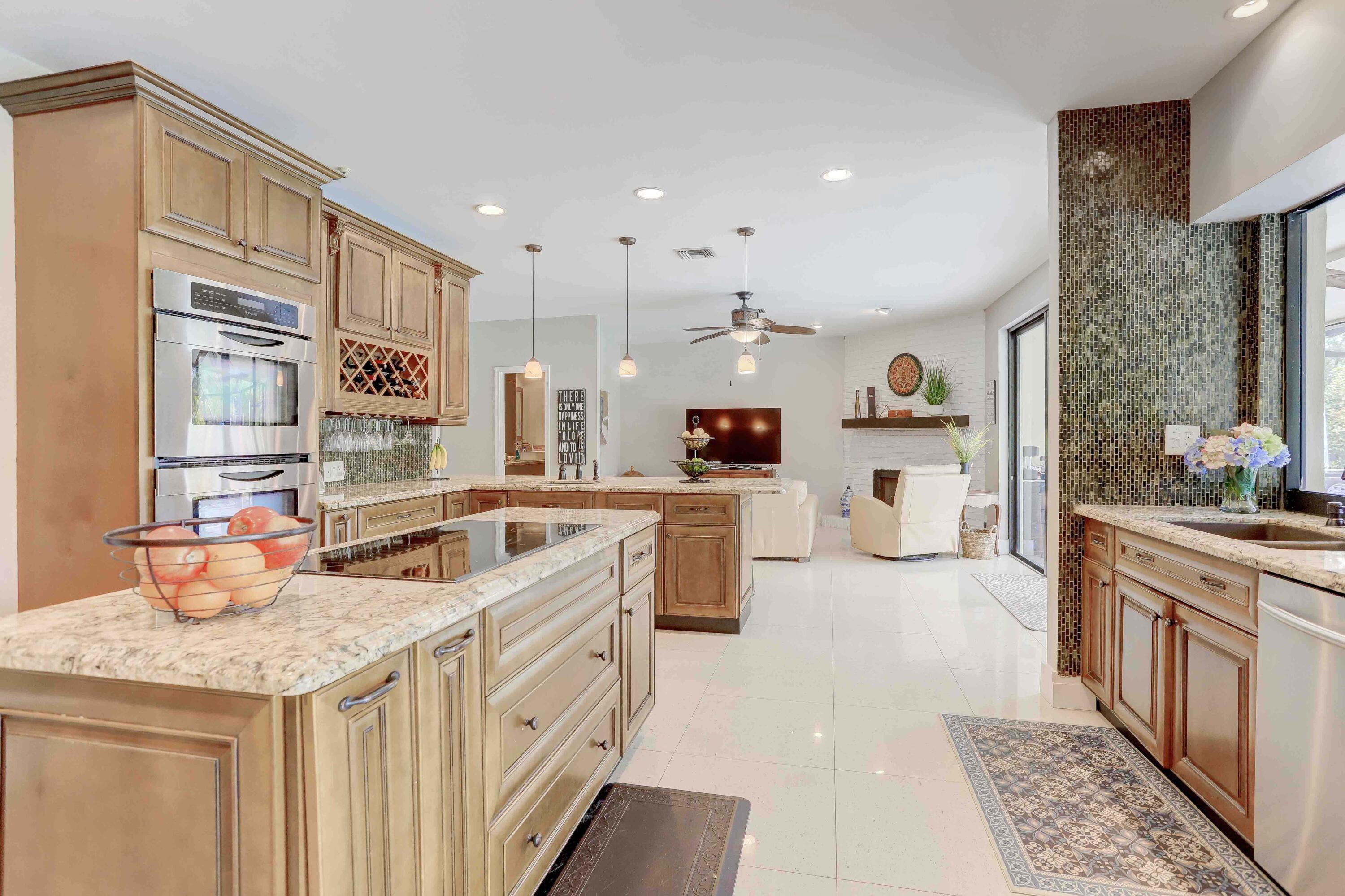 11415 Sundance Lane Boca Raton, FL 33428 - Photo 9 of 63 Kitchen