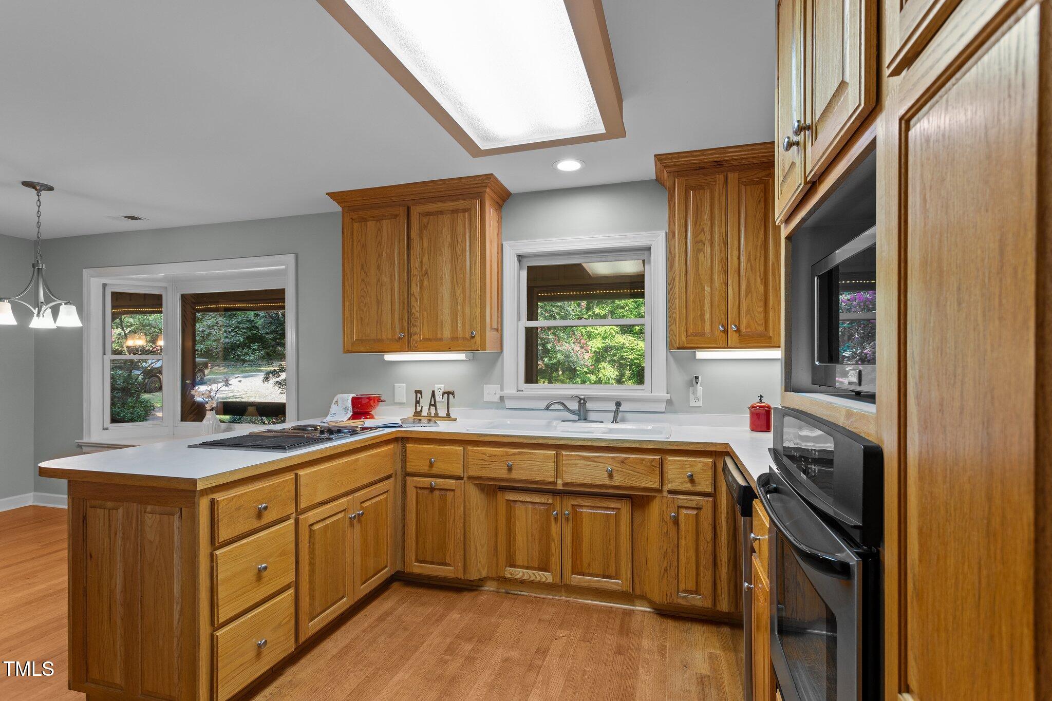 1421 Flying Hawk Road Apex, NC 27523 - Photo 8 of 77 7-web-or-mls-5Q0A4281