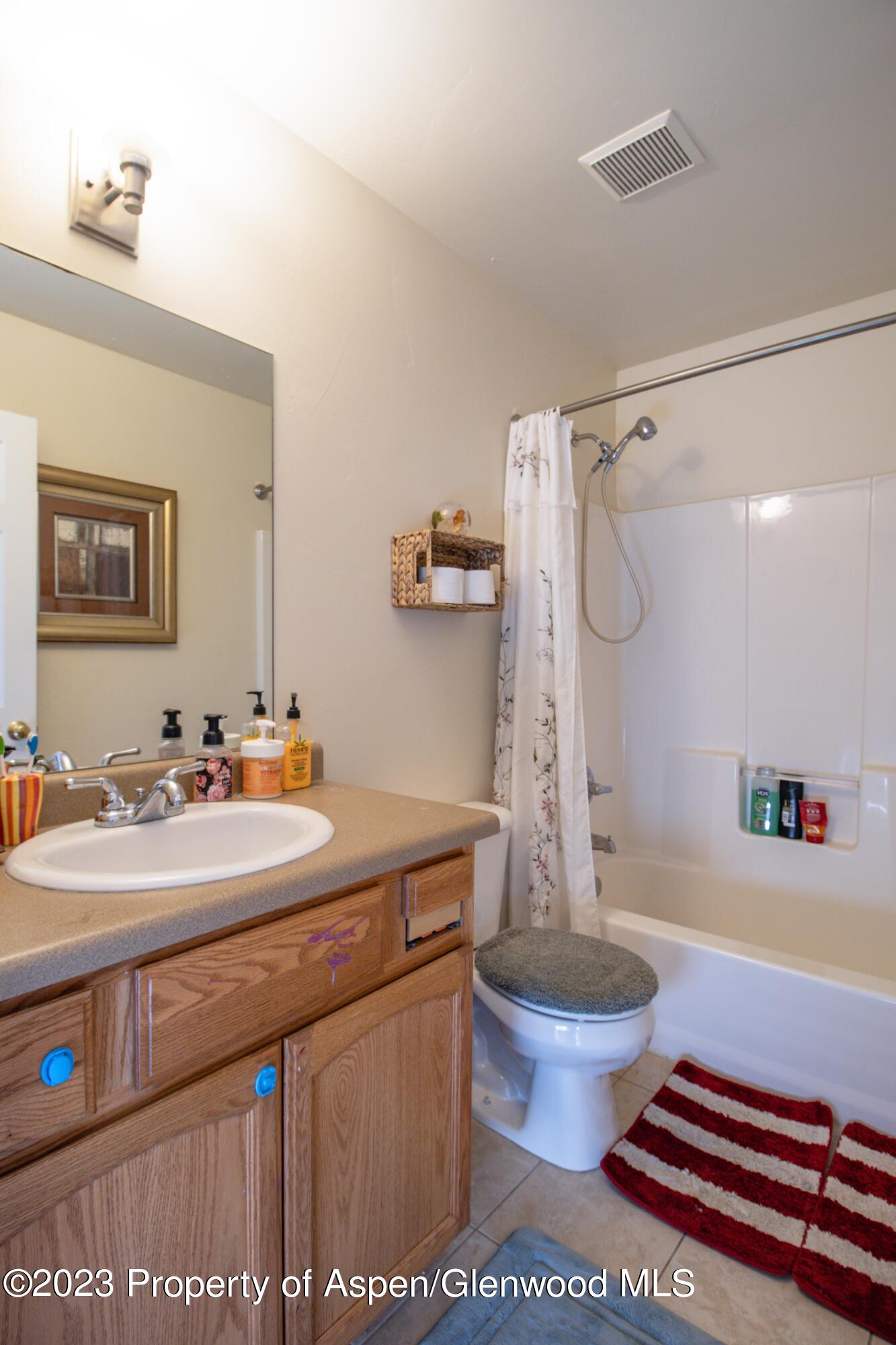 223 South 9th Street Rifle, CO 81650 - Photo 12 of 14 Upstairs Bathroom