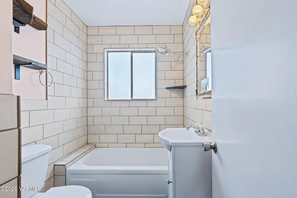 $389,000 | 1521 Cornell Avenue, Yakima, WA 98902