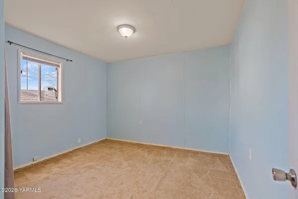 $379,800 | 1521 Cornell Avenue, Yakima, WA 98902