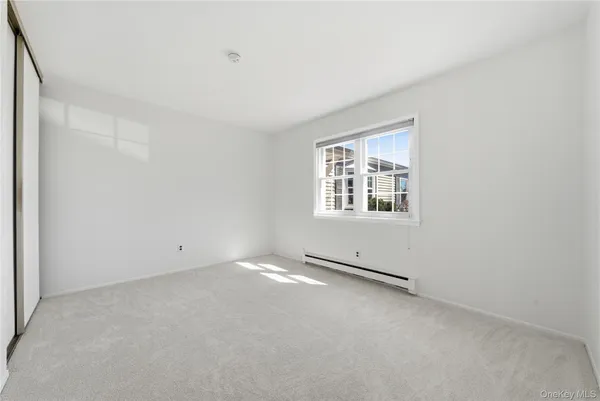 $629,000 | 65 Harbor North, Amityville, NY 11701