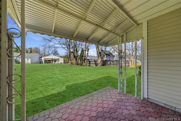 $629,000 | 65 Harbor North, Amityville, NY 11701