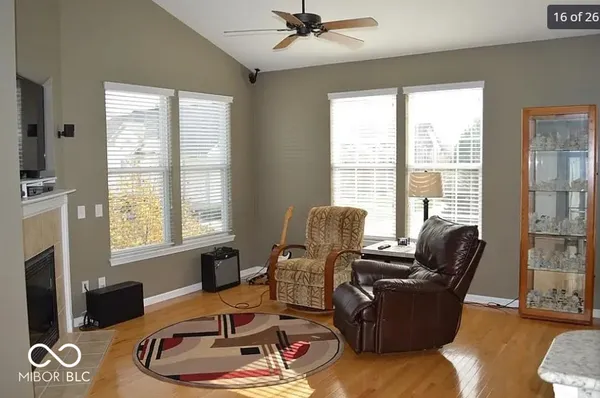 $2,195 | 12670 Leah Lane, Fishers, IN 46037