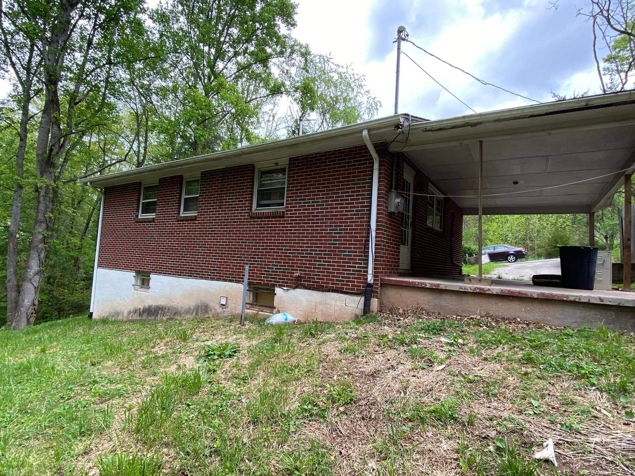 3455 Forest Square Road Pulaski, VA 24301 - Photo 2 of 4 Gallery Image 2