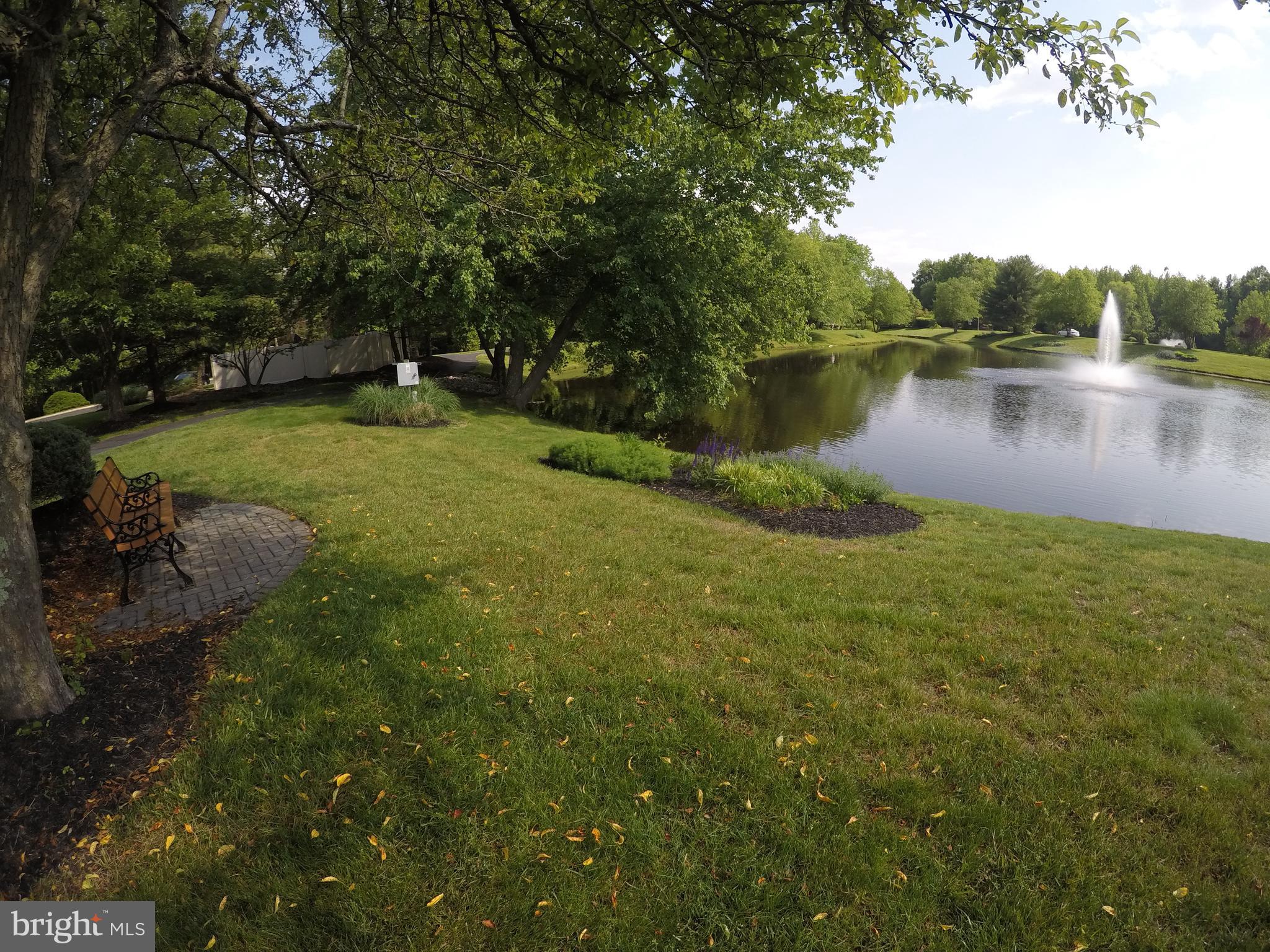 66 Kettlebrook Drive Mount Laurel, NJ 08054 - Photo 4 of 38