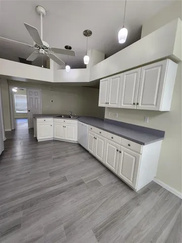 $2,395 | 819 Sandy Trail Place, Brandon, FL 33511