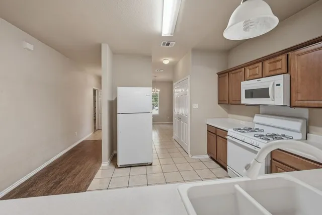 $219,900 | 144 Dark Horse Lane, Buda, TX 78610