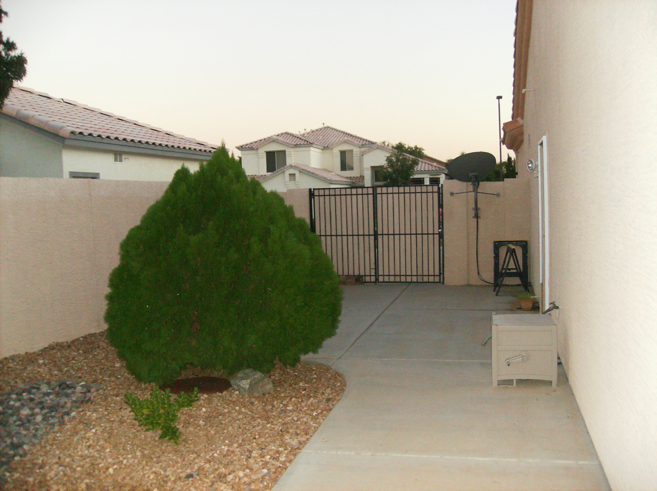 2148 East Victor Road Gilbert, AZ 85296 - Photo 20 of 23 RV Parking and Gate