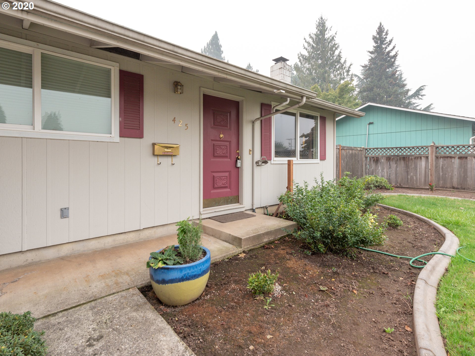 425 U Street Springfield, OR 97477 - Photo 2 of 13
