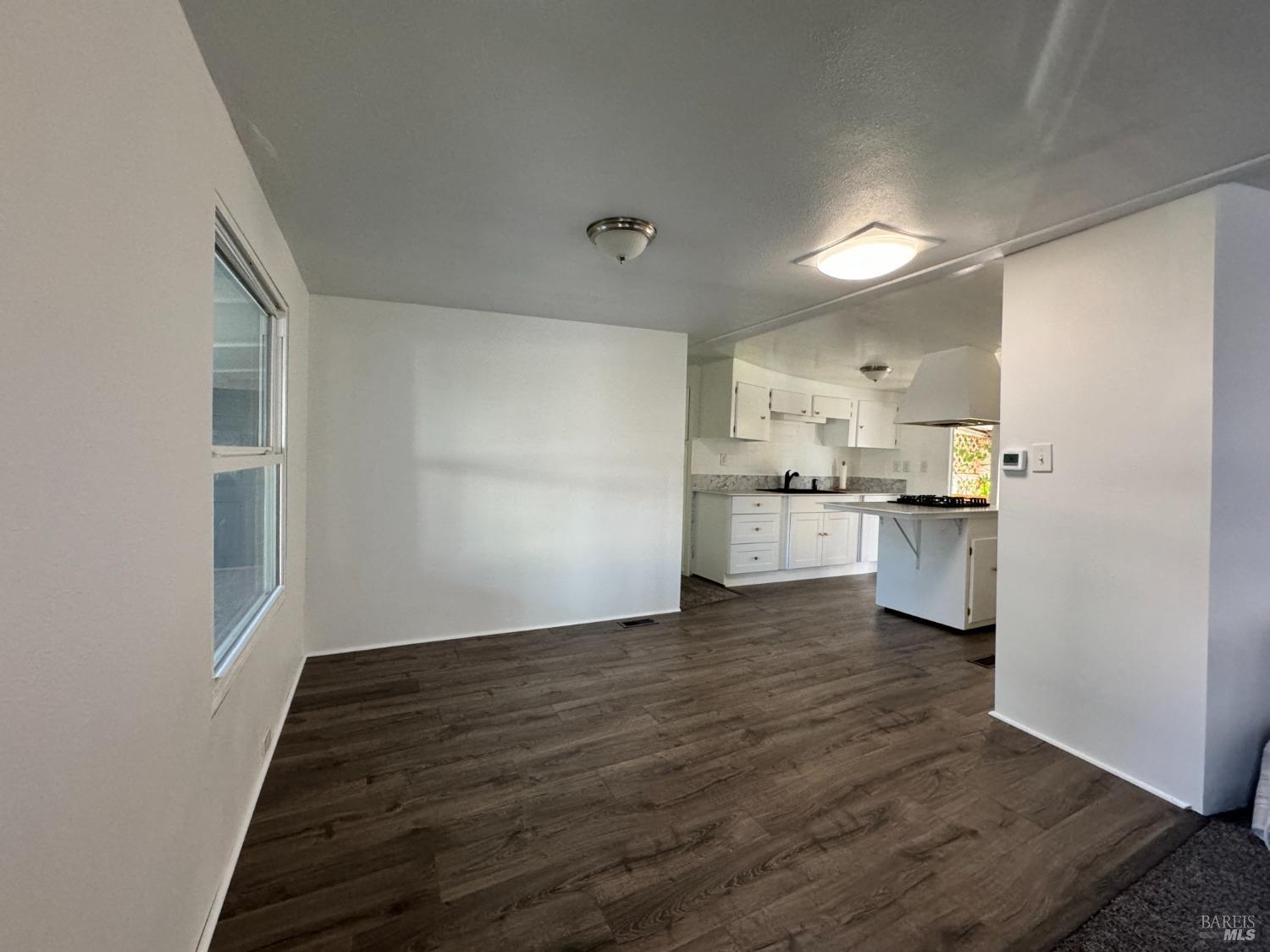 129 Redwing Drive Santa Rosa, CA 95409 - Photo 10 of 27 Gallery Image 10