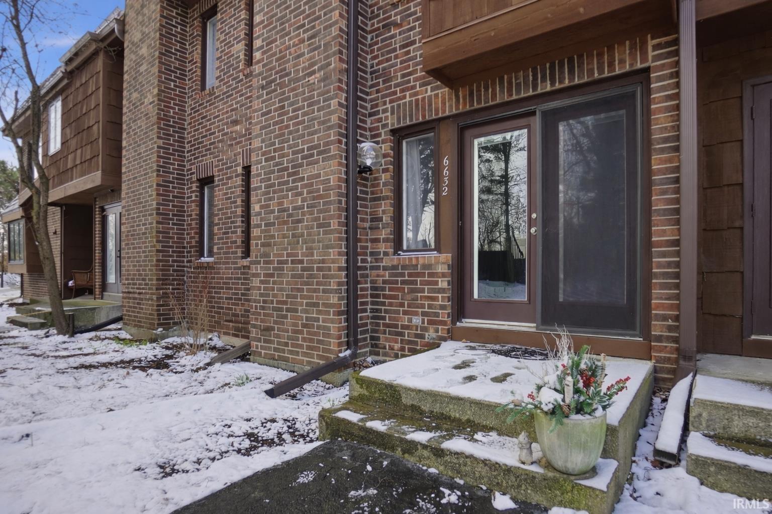 6632 Quail Ridge Lane Fort Wayne, IN 46804 - Photo 1 of 36