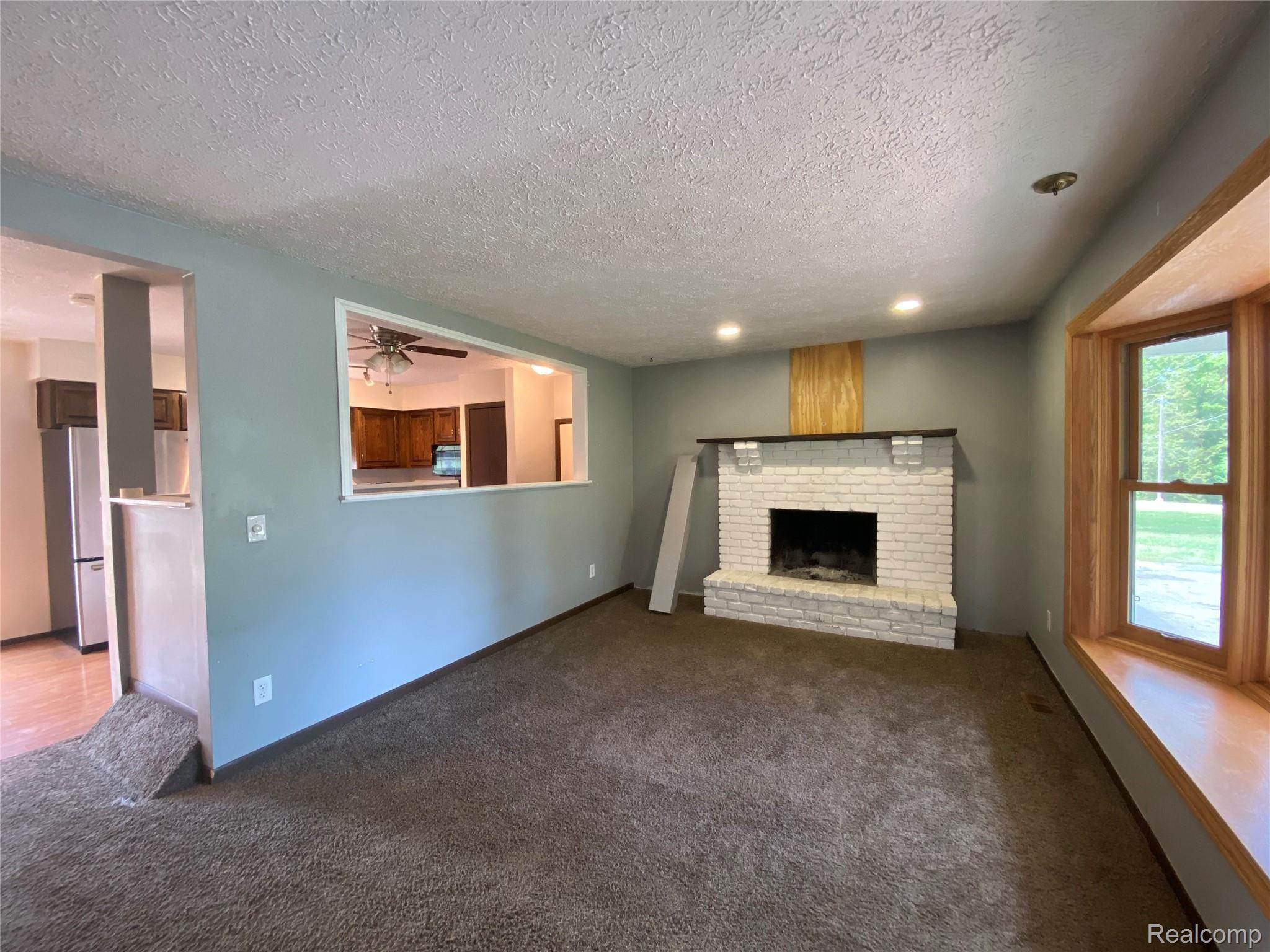 3682 County Farm Road Howell, MI 48843 - Photo 8 of 21 6647AA26-0F7E-4277-B7BD-B42A340B5B14.jpeg