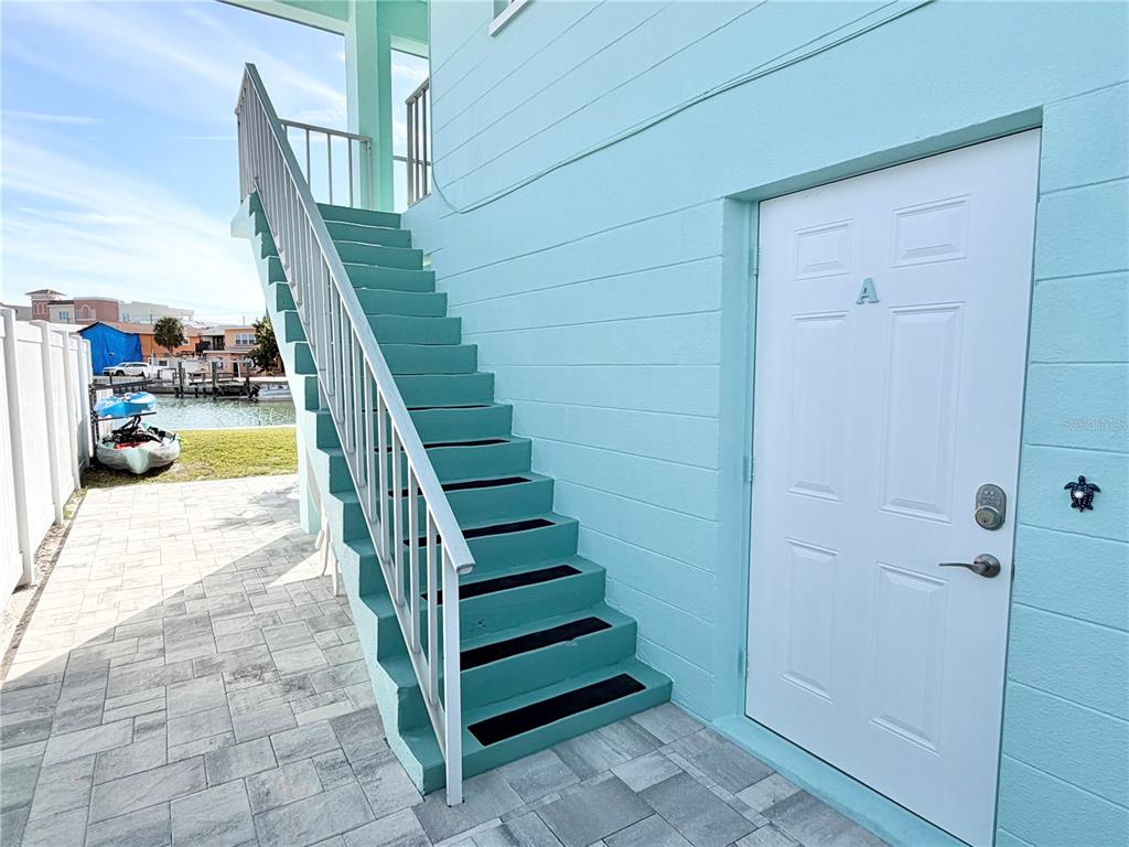 117 140th Avenue East, Unit A Madeira Beach, FL 33708 - Photo 4 of 30