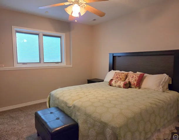 $725,000 | 5729 Southwest 37th Terrace, Topeka, KS 66610