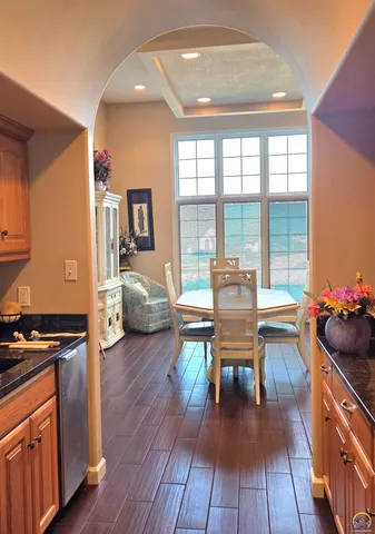 $725,000 | 5729 Southwest 37th Terrace, Topeka, KS 66610