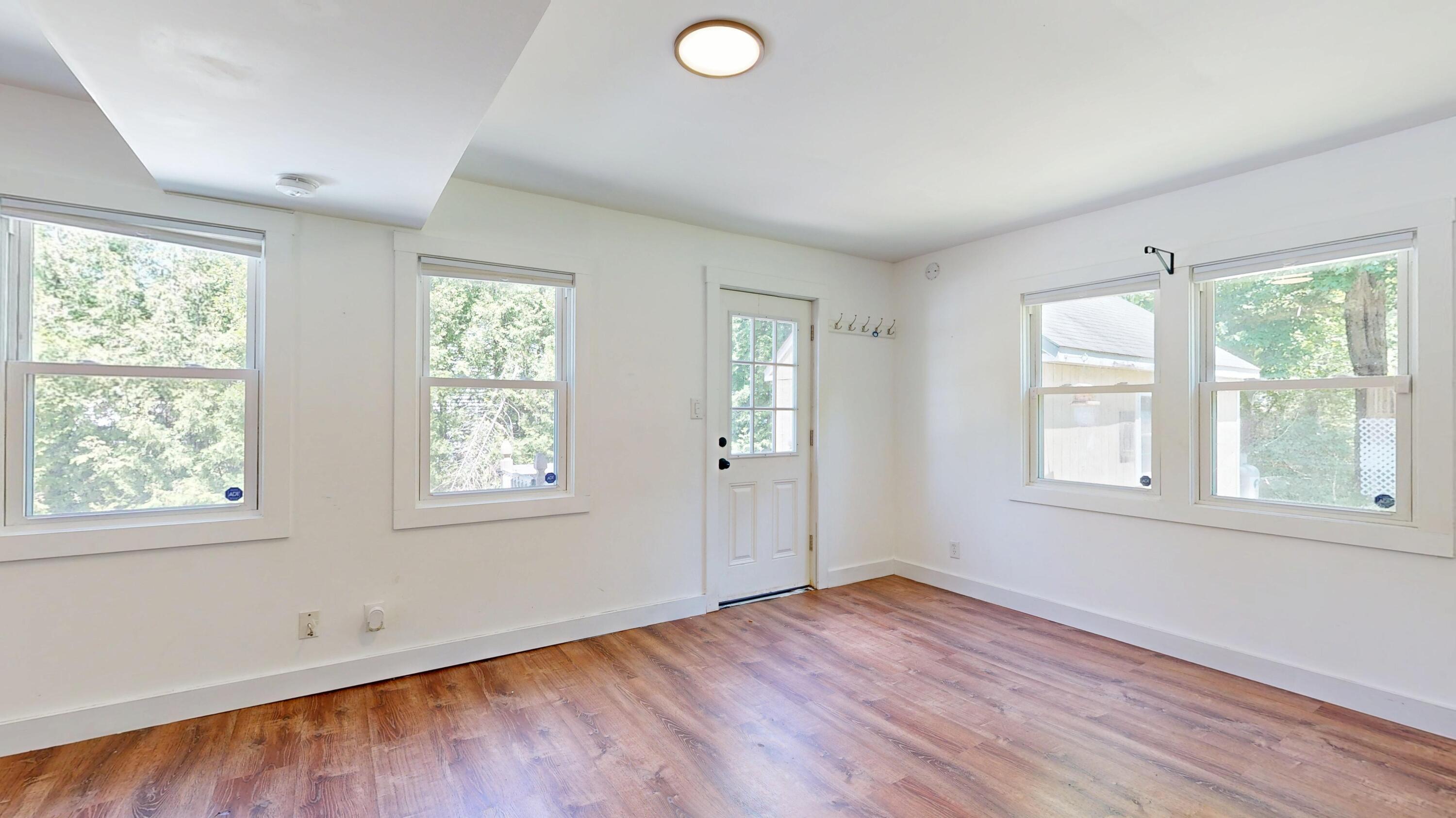 407 Gorham Road Scarborough, ME 04074 - Photo 10 of 28 407-Gorham-road-06092026_103915