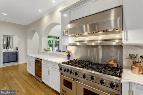 $3,100,000 | 841 Leigh Mill Road, Great Falls, VA 22066