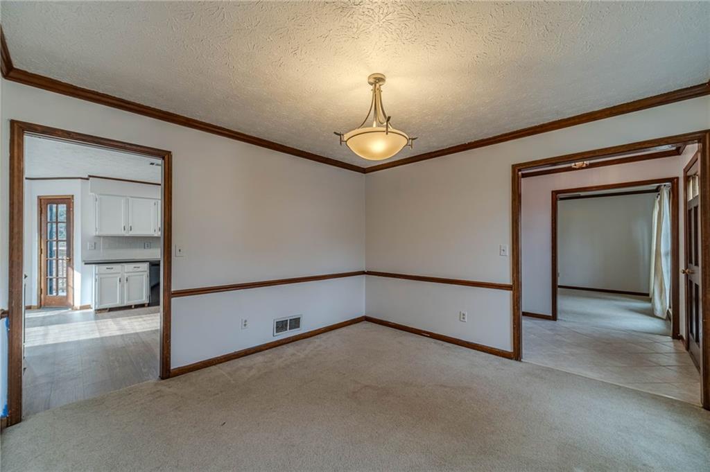 948 Hampton Trail Northwest Lilburn, GA 30047 - Photo 11 of 25