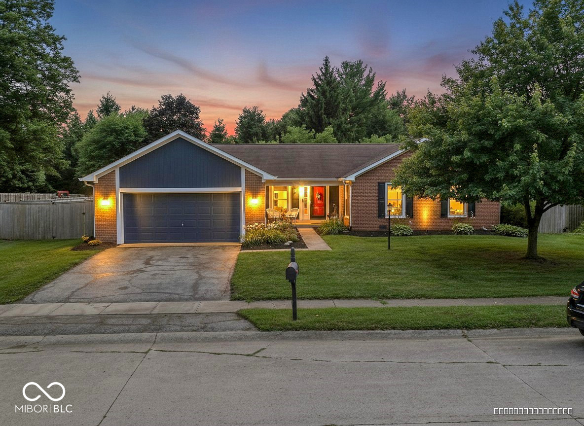 4667 Wembly Lane Carmel, IN 46033 - Photo 3 of 35