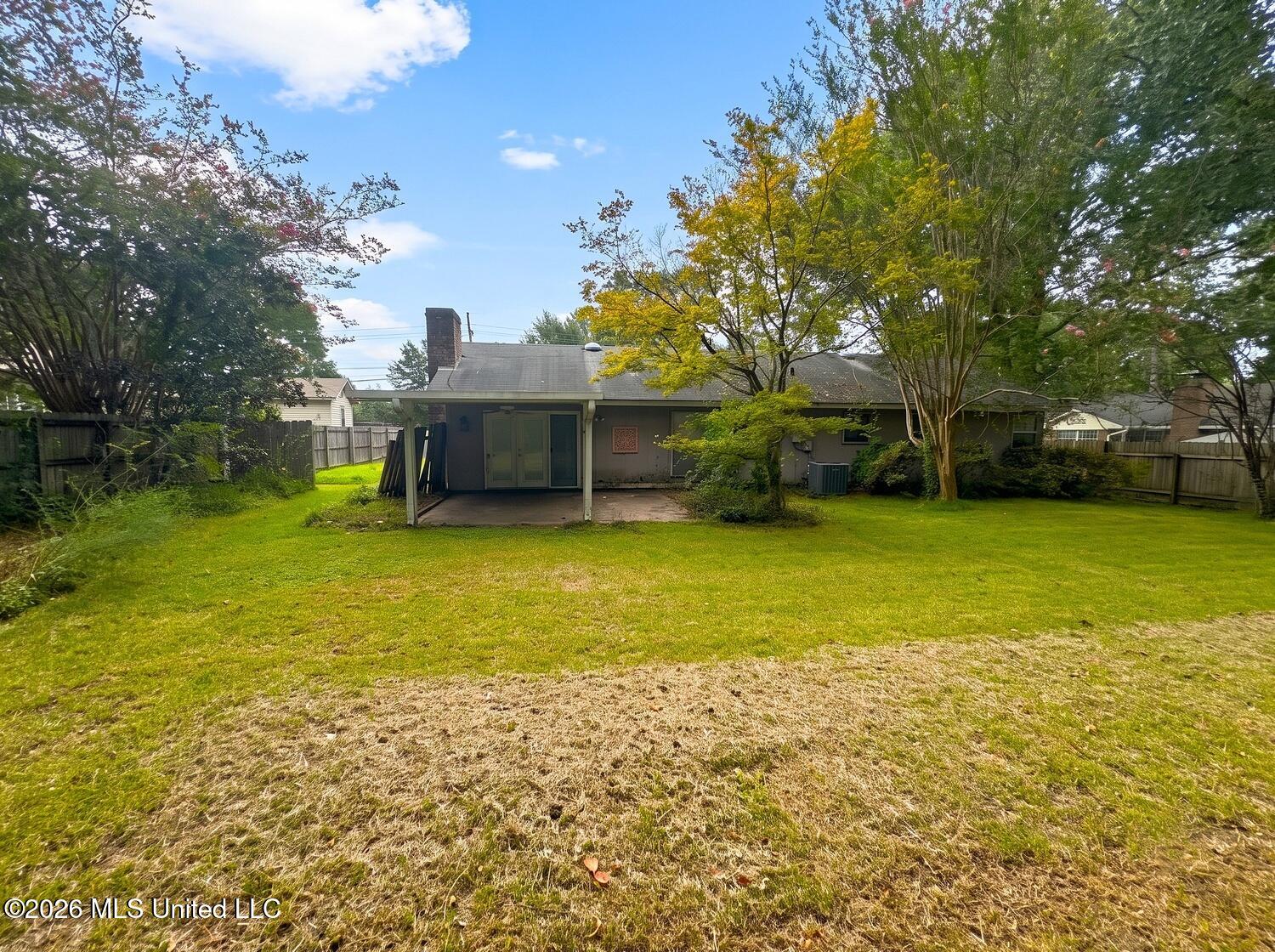 5251 Old Canton Road Jackson, MS 39211 - Photo 11 of 12 11 (Backyard)