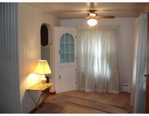 531 Coraopolis Road Coraopolis, PA 15108 - Photo 5 of 6 Dining Room.