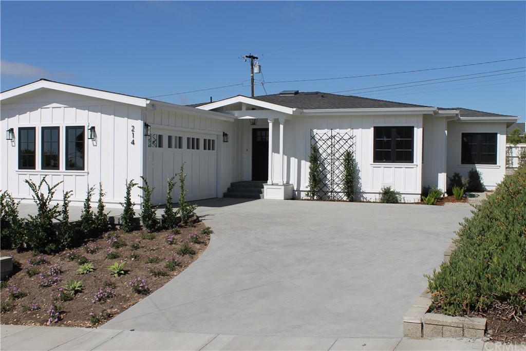 214 Vía Mesa Grande Redondo Beach, CA 90277 - Photo 2 of 21