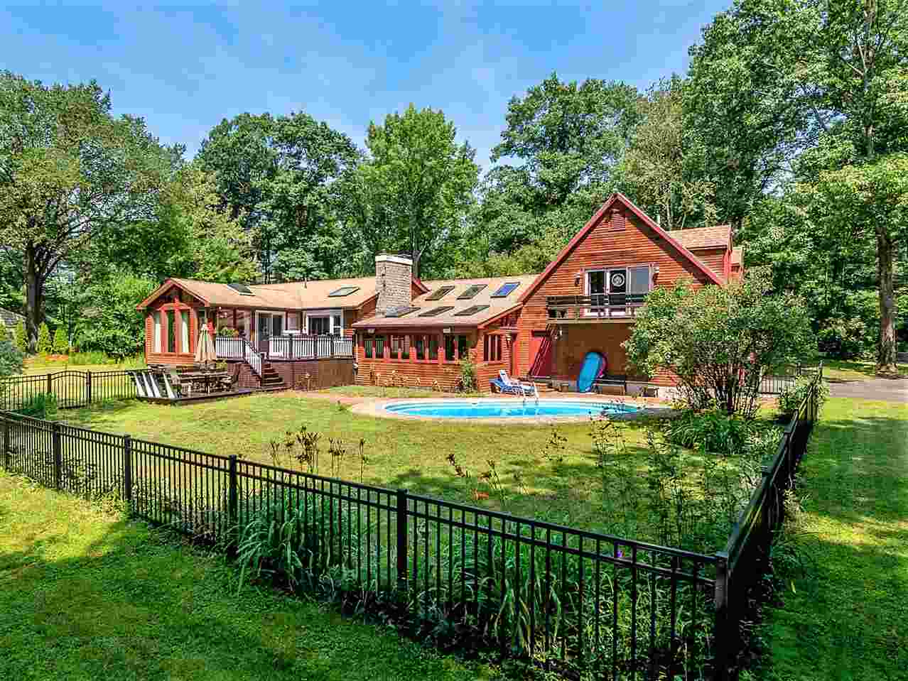 348 Tolend Road Dover, NH 03820 - Photo 1 of 40