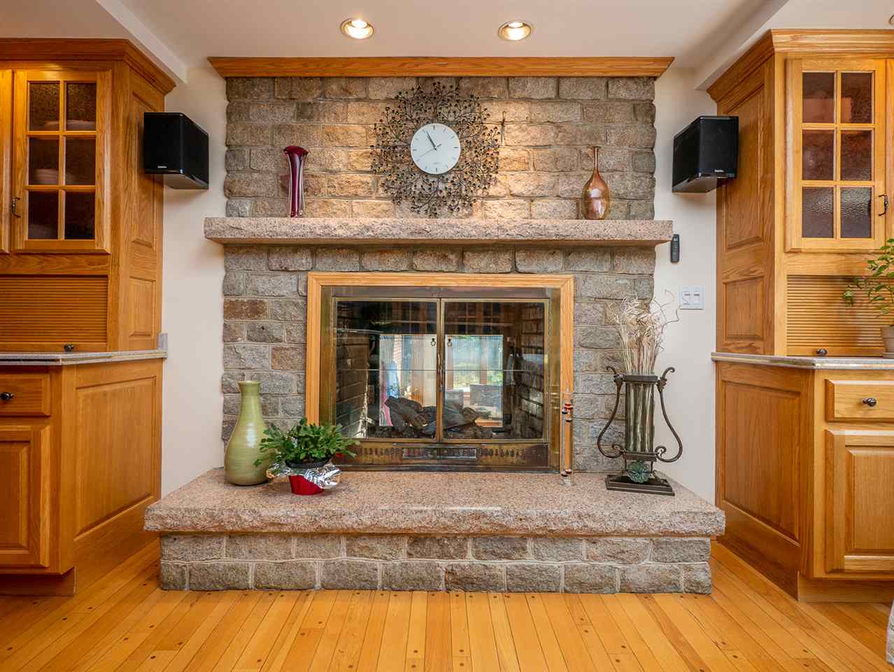 348 Tolend Road Dover, NH 03820 - Photo 11 of 40