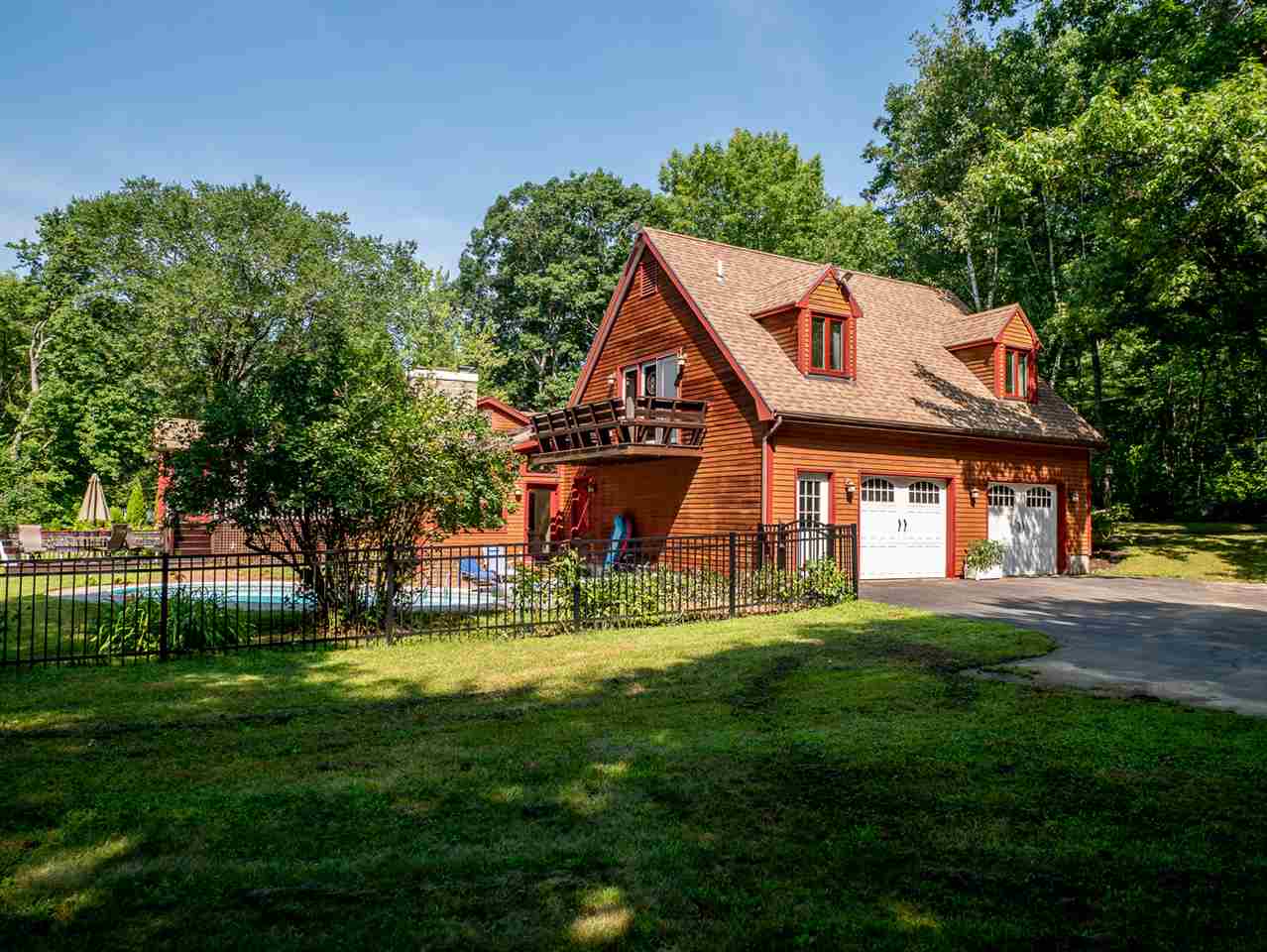 348 Tolend Road Dover, NH 03820 - Photo 4 of 40