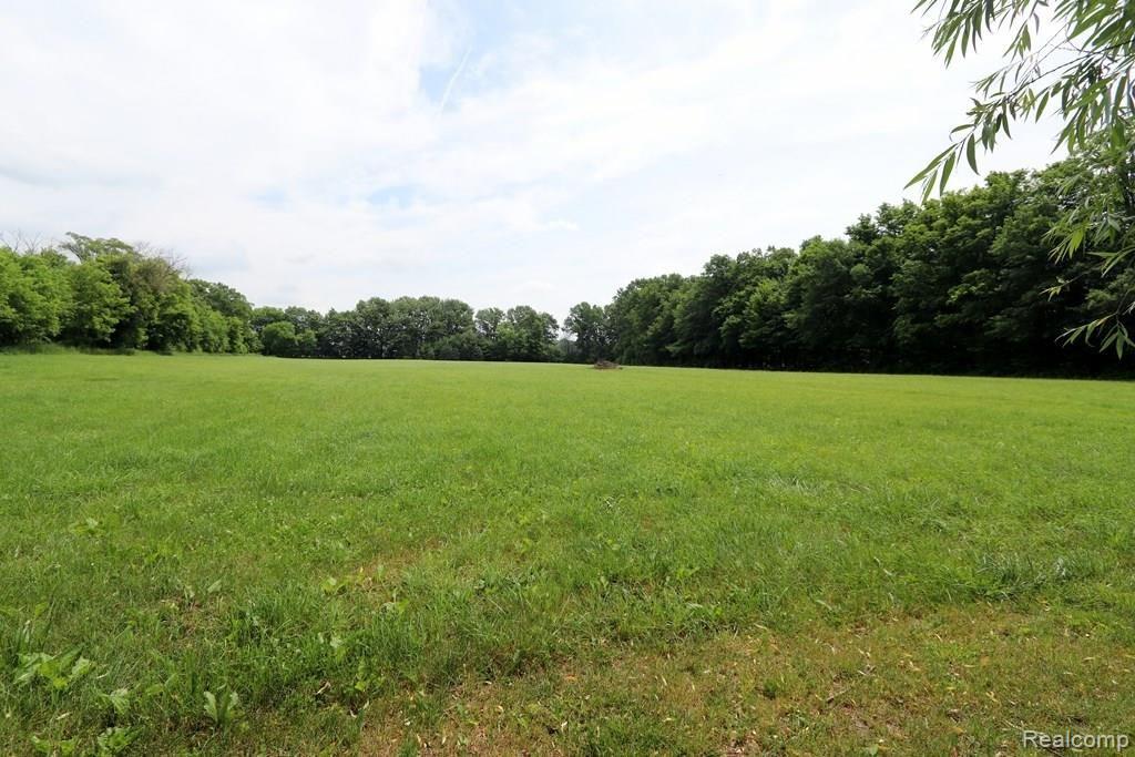 5135 Duffield Road Swartz Creek, MI 48473 - Photo 36 of 49 IMG_1256.JPG