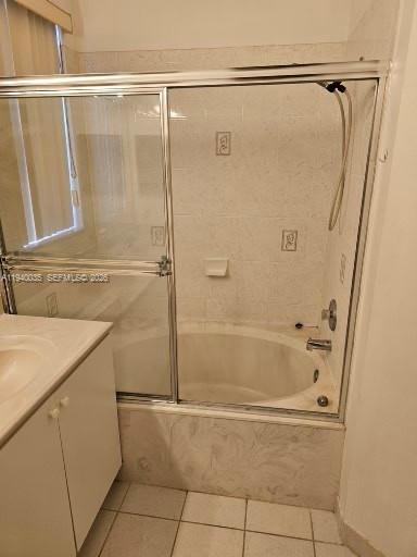 2160 Northeast 37th Road, Unit 2160 Homestead, FL 33033 - Photo 23 of 47 a bathroom with a shower and a bath tub