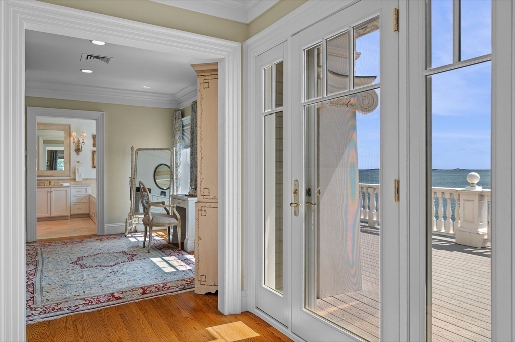 17 Crowninshield Road Marblehead, MA 01945 - Photo 25 of 42