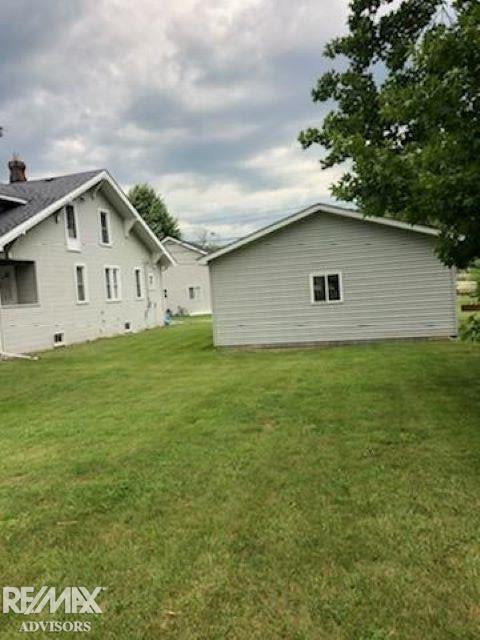 5878 Pointe Tremble Road Algonac, MI 48001 - Photo 6 of 14 50115645-5.JPG